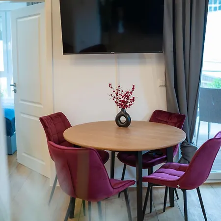 Moebliertes Wohnen - Nina Apartmán Rostock