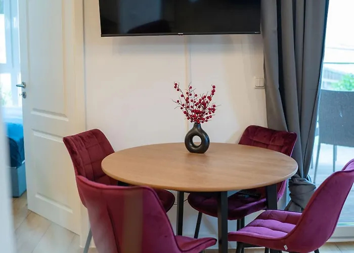 Moebliertes Wohnen - Nina Apartamento Rostock